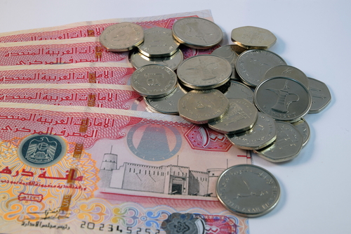 Aprire un conto bancario negli Emirati Arabi Uniti: come fare?