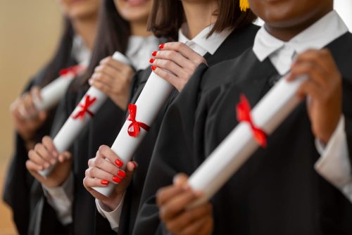 Come si inizia un discorso di laurea?